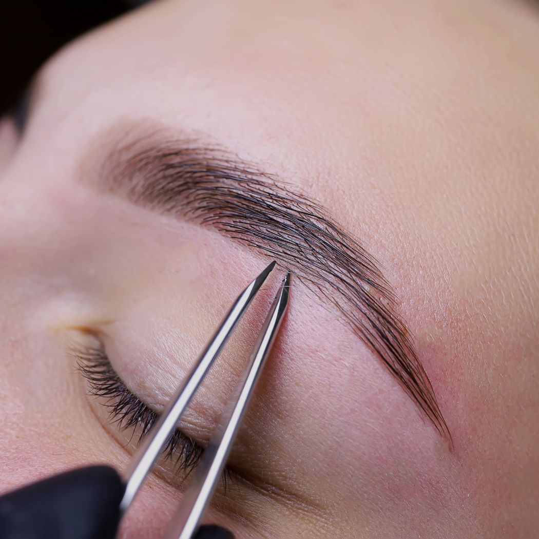 Wimpern & Augenbrauen